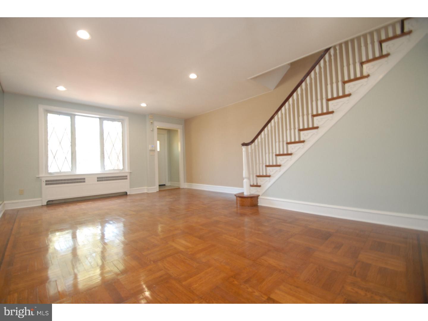 7390 Rugby Street Philadelphia, PA 19138 - Photo 10 of 24 Living Room