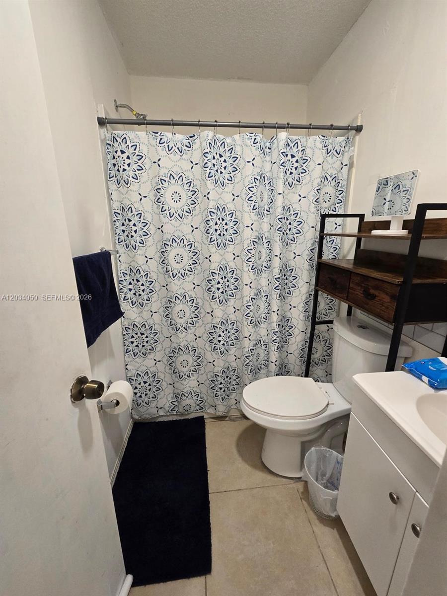 4863 Southwest 148th Court, Unit 1 Miami, FL 33185 - Photo 6 of 7