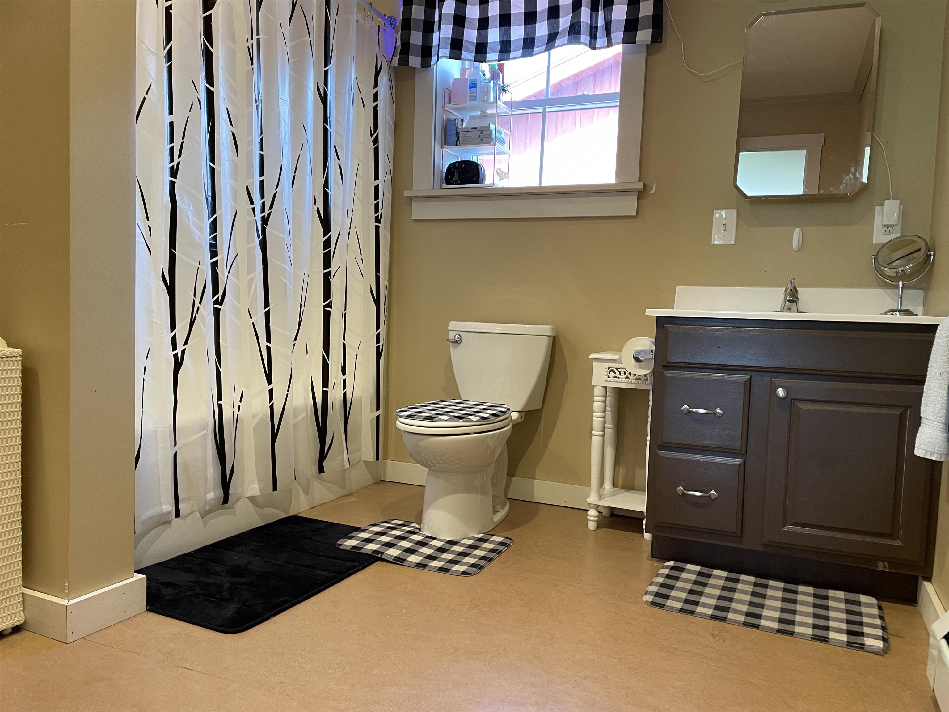 200 Roy Mountain Road Barnet, VT 05821 - Photo 12 of 40