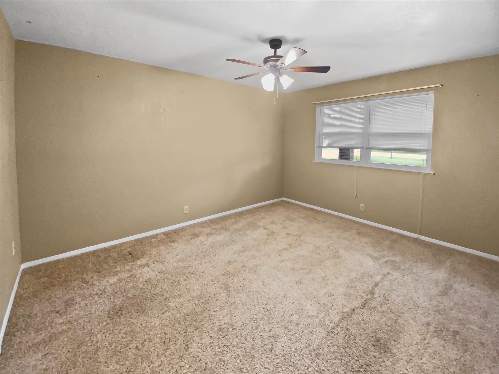 516 Dwyer Street Angleton, TX 77515 - Photo 14 of 18