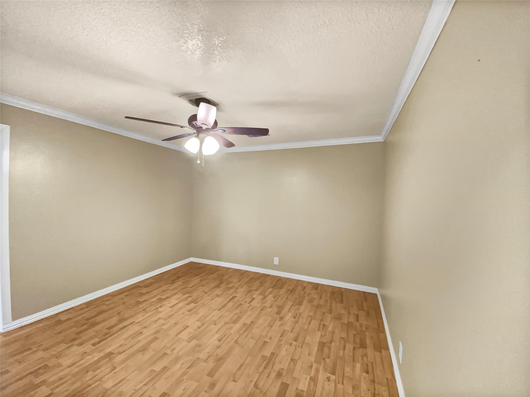 516 Dwyer Street Angleton, TX 77515 - Photo 8 of 18