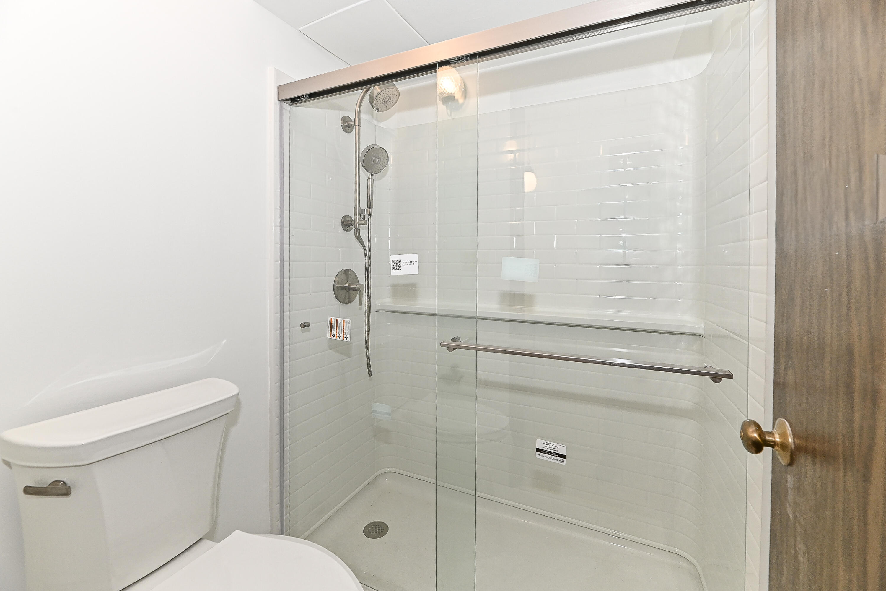 4215 North 100th Street, Unit 269 Milwaukee, WI 53222 - Photo 21 of 38 Newer Walk-In Shower