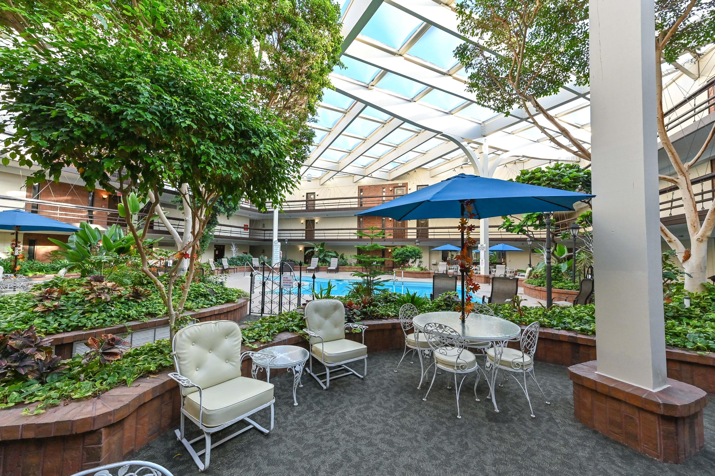 4215 North 100th Street, Unit 269 Milwaukee, WI 53222 - Photo 33 of 38 Interior Pool