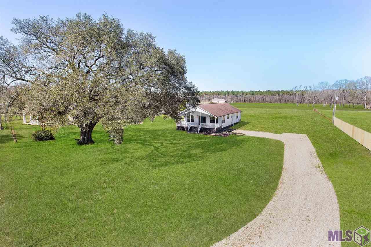 6051 Lemon Road Slaughter, LA 70777 - Photo 3 of 18 Home Sits on 2.3 Acres