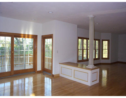 5 Nashoba Road Littleton, MA 01460 - Photo 4 of 9