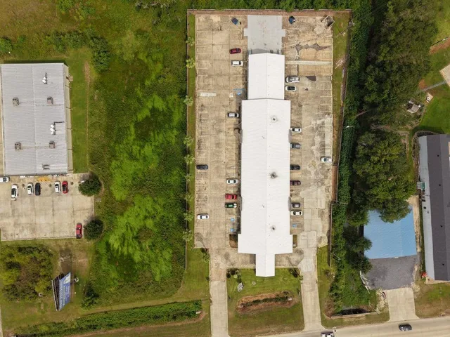 $1,750,000 | 14590 Highway 165, Kinder, LA 70648