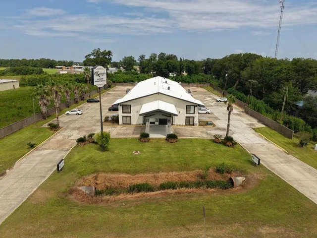 $1,750,000 | 14590 Highway 165, Kinder, LA 70648