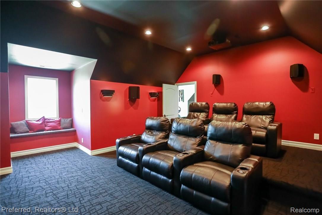 24271 Clark Road New Boston, MI 48164 - Photo 47 of 55 45IMG_0524.jpg