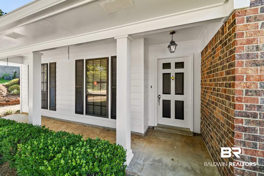 1651 Long Wood Road Mobile, AL 36609 - Photo 4 of 31