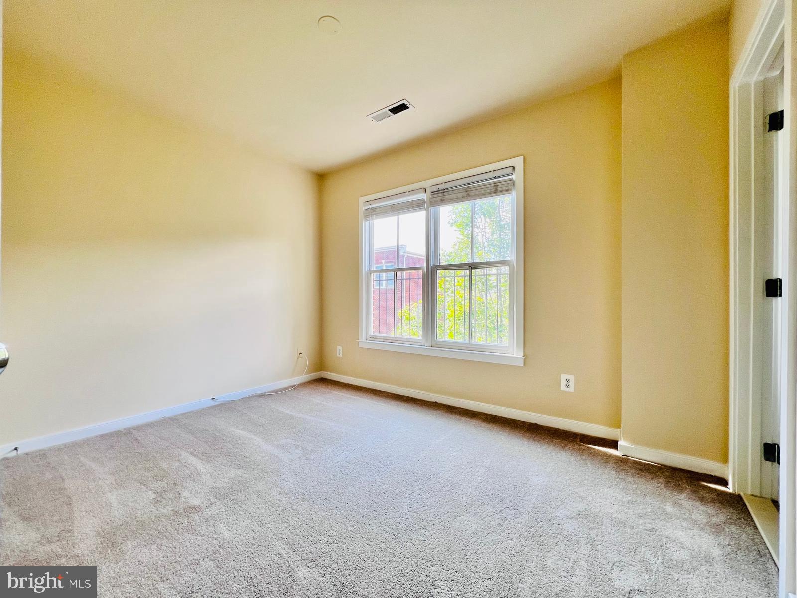 2301 Cobble Hill Terrace Silver Spring, MD 20902 - Photo 17 of 28 an empty room with windows