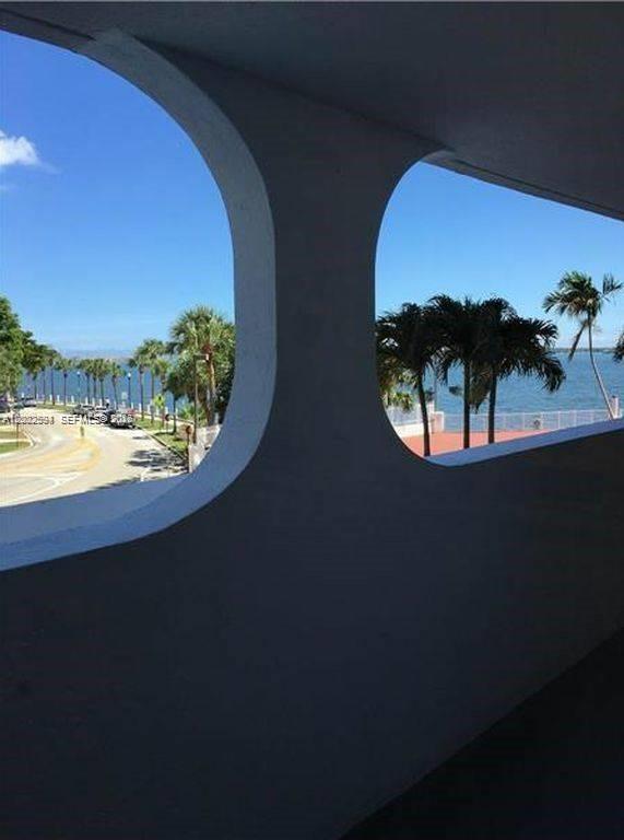 200 Southeast 15th Road, Unit 3F Miami, FL 33129 - Photo 13 of 30