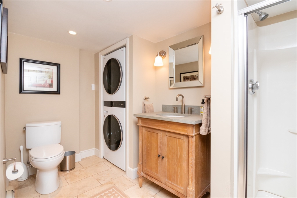 6 Enslin Road Needham, MA 02492 - Photo 16 of 31