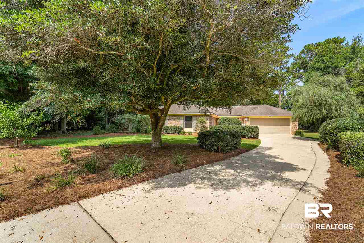 509 Lillian Circle Fairhope, AL 36532 - Photo 2 of 19 Front of Home