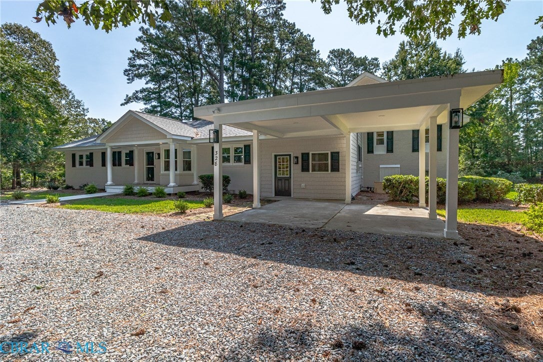 328 Bowline Road White Stone, VA 22578 - Photo 3 of 49 Gallery Image 3