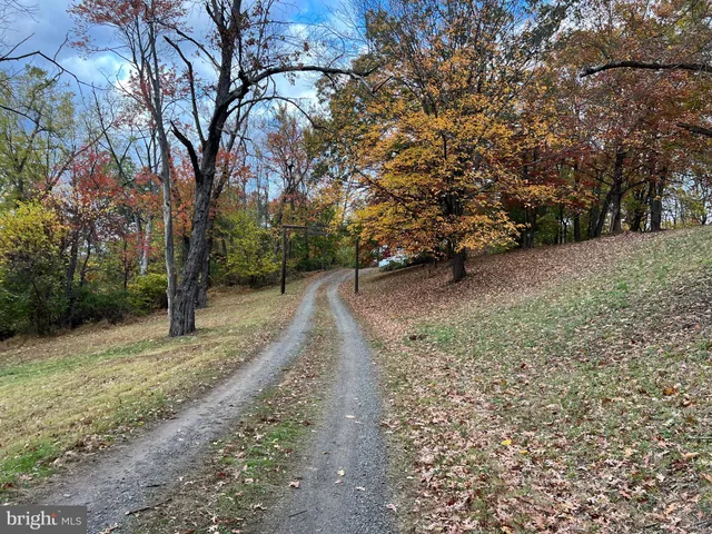 $749,000 | 1440 Farmington Avenue, Pottstown, PA 19464