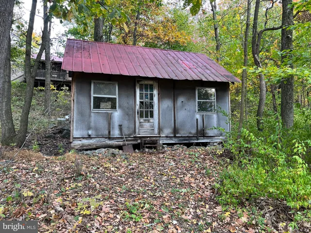 $749,000 | 1440 Farmington Avenue, Pottstown, PA 19464