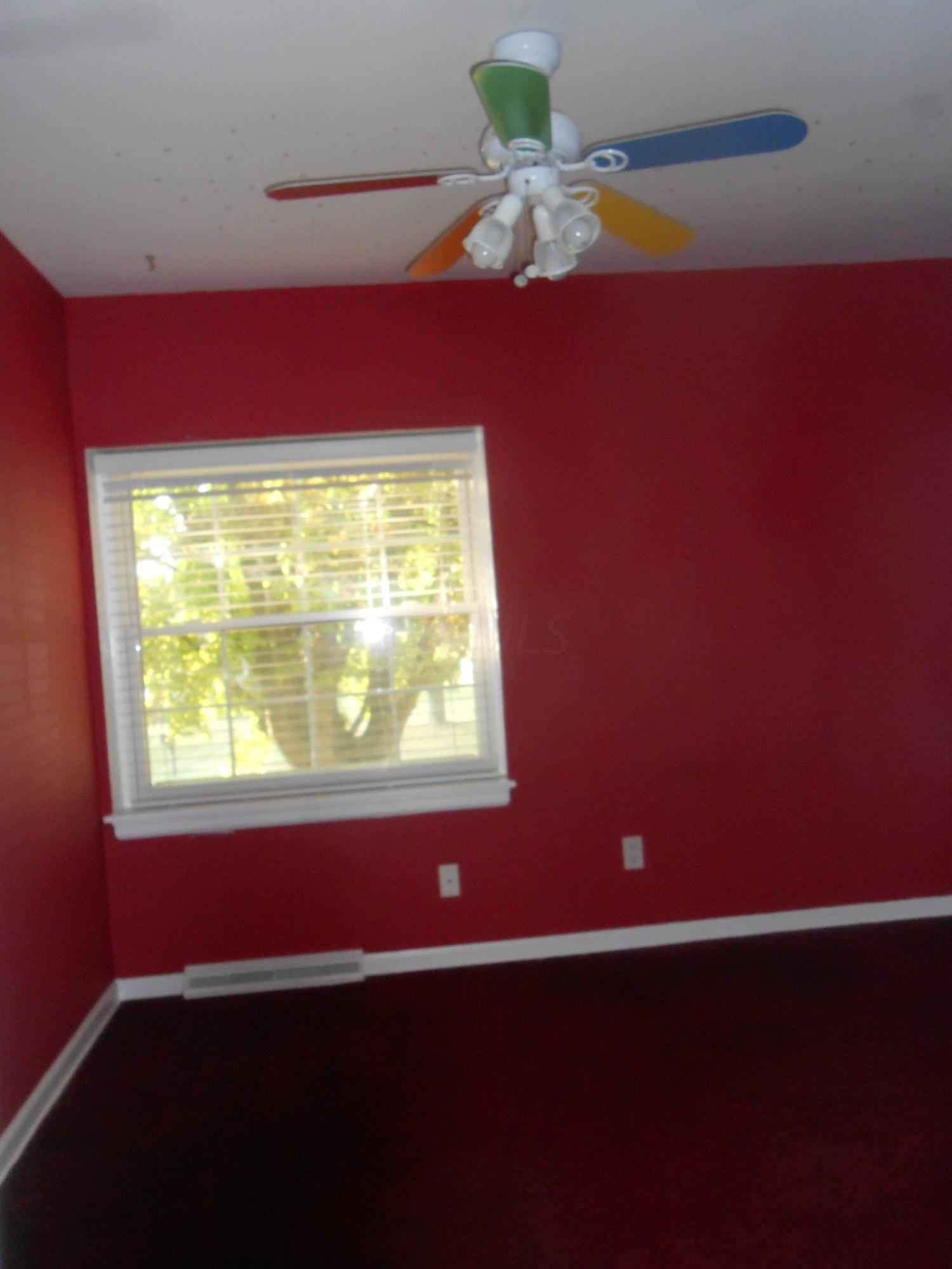 1334 Spindler Road Columbus, OH 43228 - Photo 26 of 30
