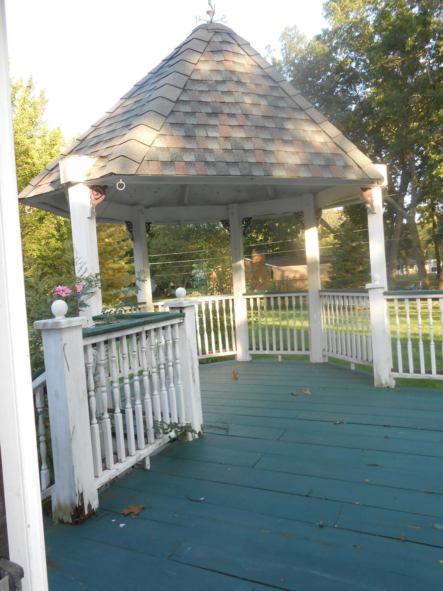 1334 Spindler Road Columbus, OH 43228 - Photo 9 of 30