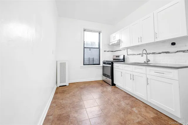 $2,900 | 933 Saratoga Avenue, Unit 3 | Brownsville