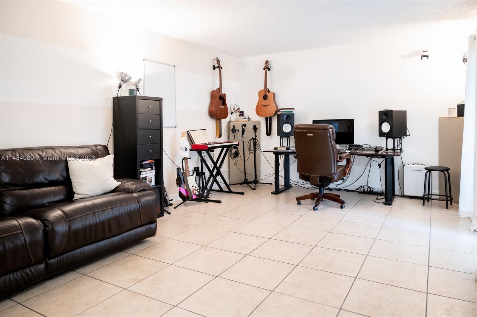 7715 Southwest 86th Street, Unit A2307 Miami, FL 33143 - Photo 16 of 89