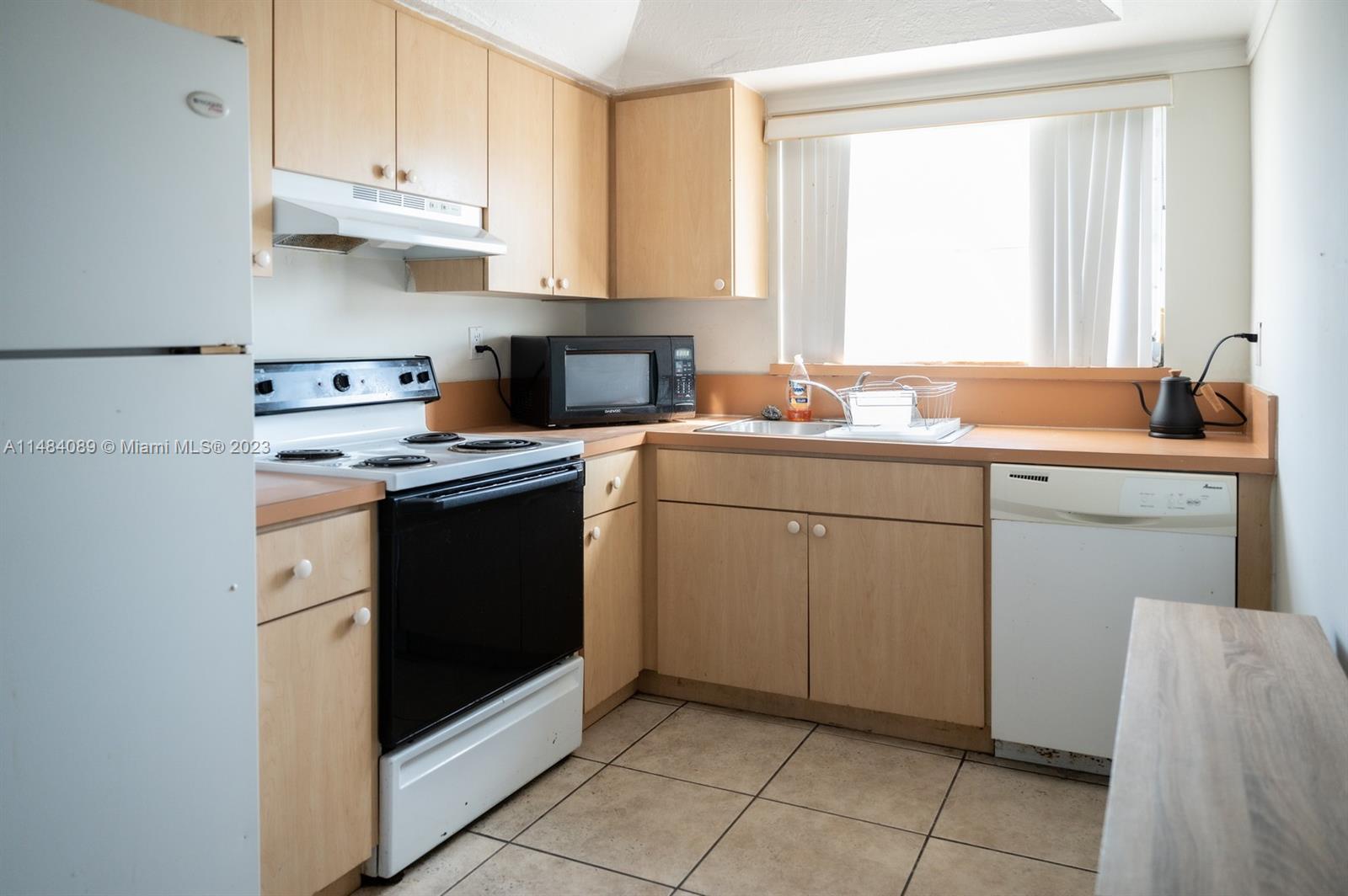 7715 Southwest 86th Street, Unit A2307 Miami, FL 33143 - Photo 27 of 89