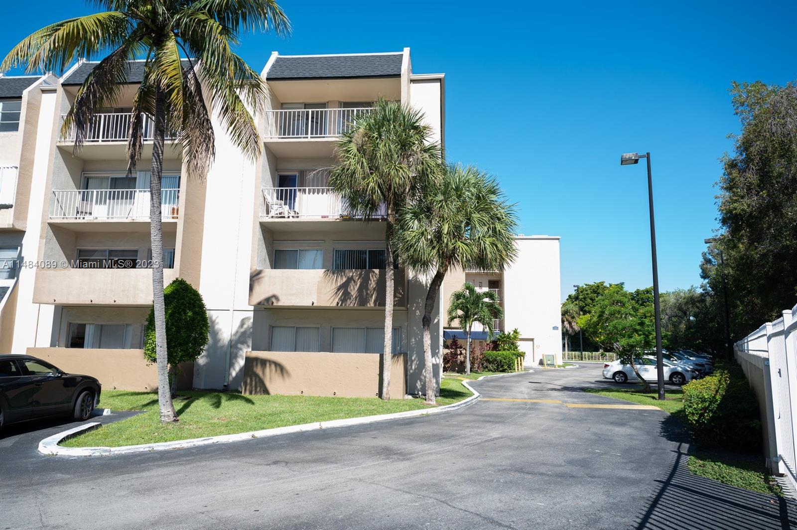 7715 Southwest 86th Street, Unit A2307 Miami, FL 33143 - Photo 59 of 89