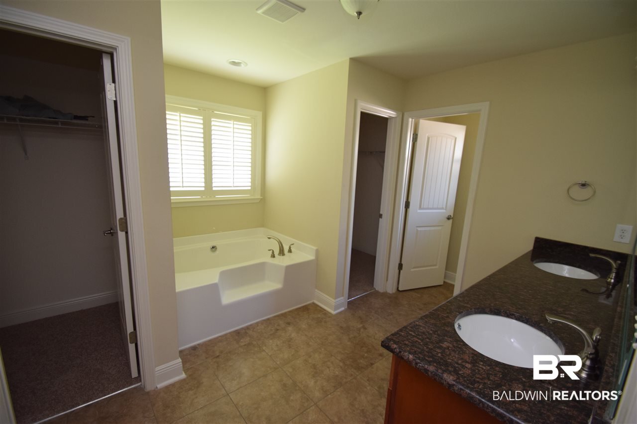 27762 Rileywood Drive Daphne, AL 36526 - Photo 19 of 40