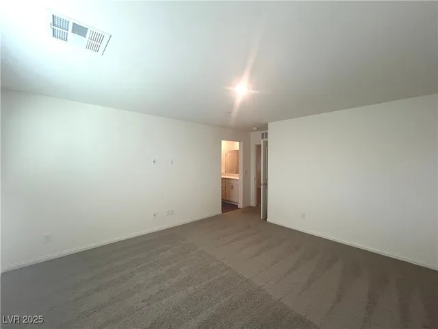 $2,200 | 510 Golden Cardinal Avenue, Henderson, NV 89011