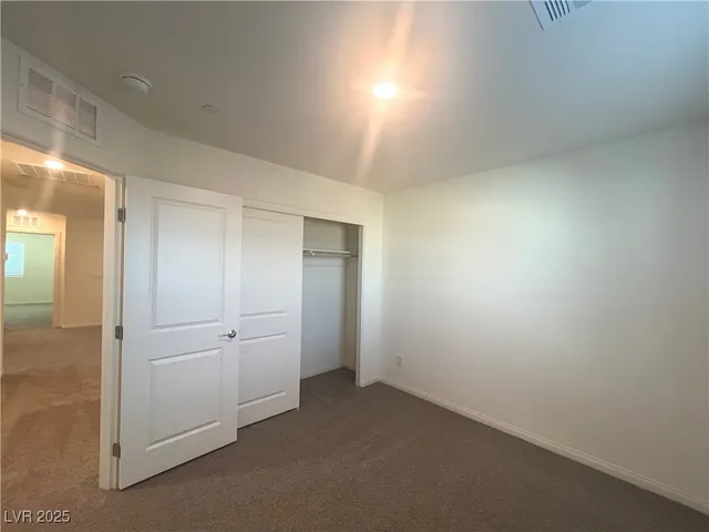 $2,200 | 510 Golden Cardinal Avenue, Henderson, NV 89011