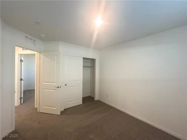 $2,200 | 510 Golden Cardinal Avenue, Henderson, NV 89011