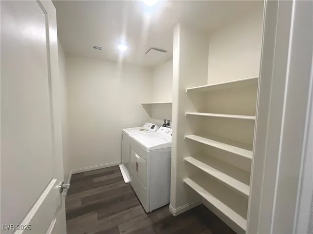 $2,200 | 510 Golden Cardinal Avenue, Henderson, NV 89011