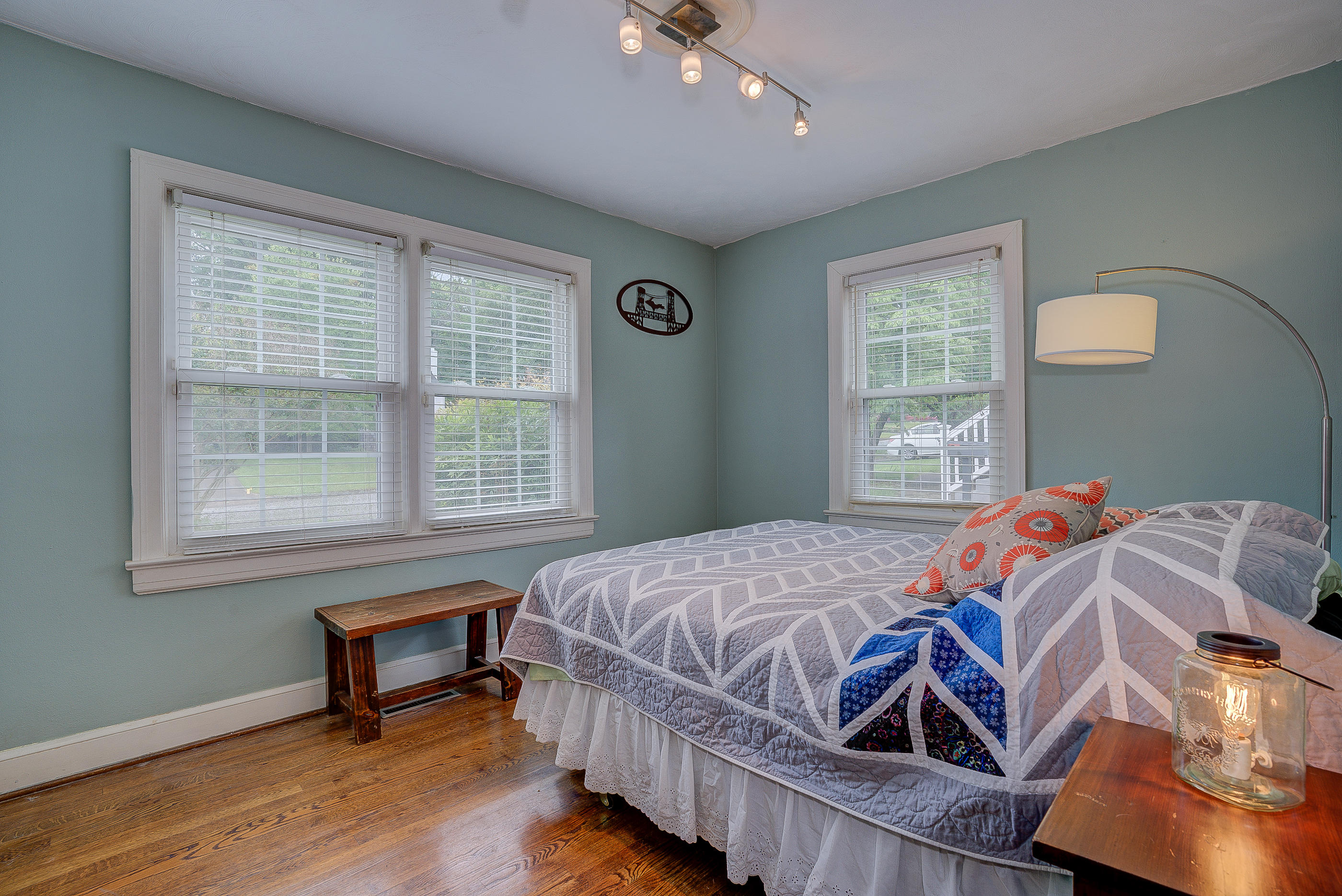 2327 Howard Road Southwest Roanoke, VA 24015 - Photo 18 of 28 170