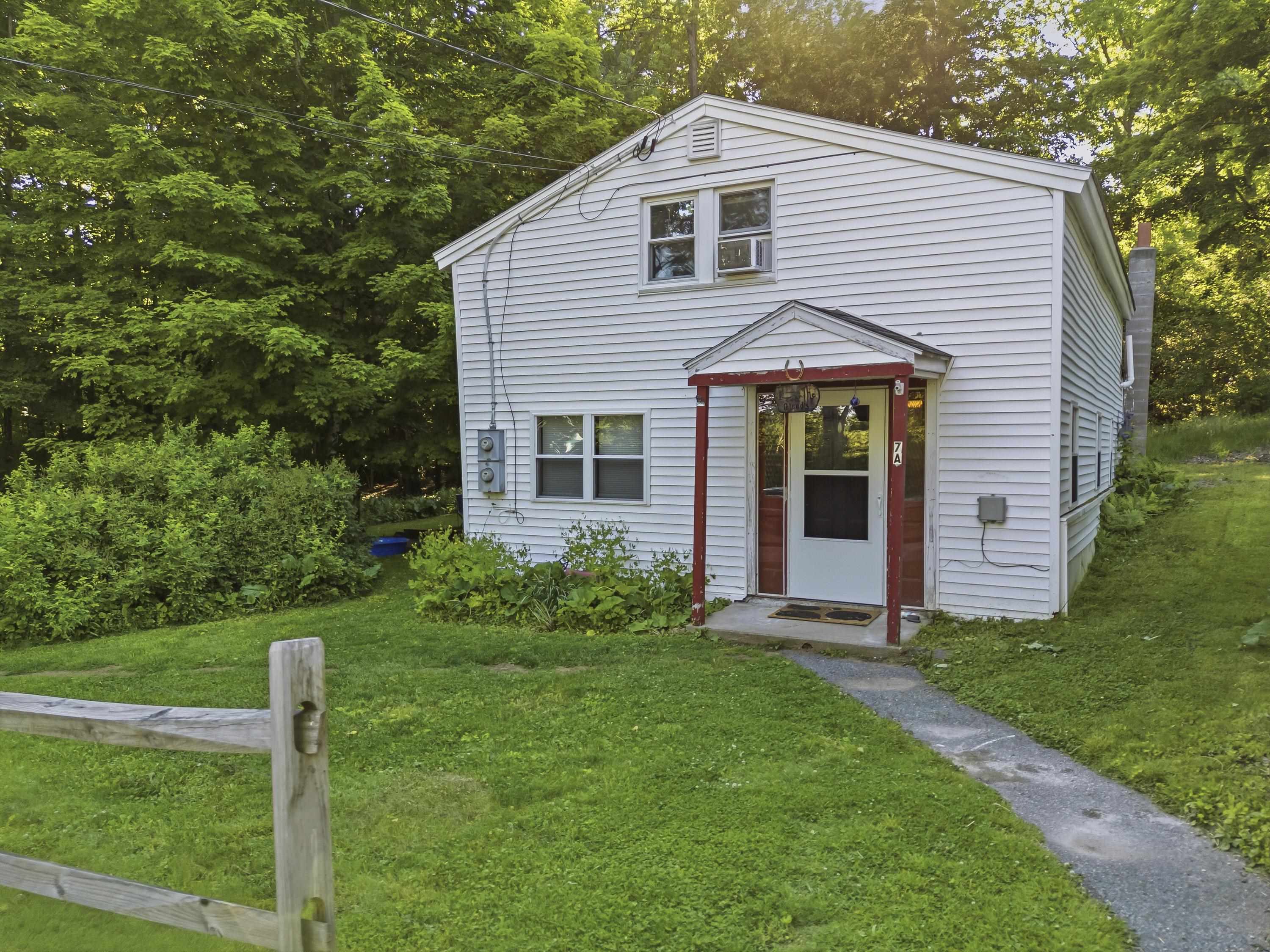 7 Berry Road Nottingham, NH 03290 - Photo 4 of 46