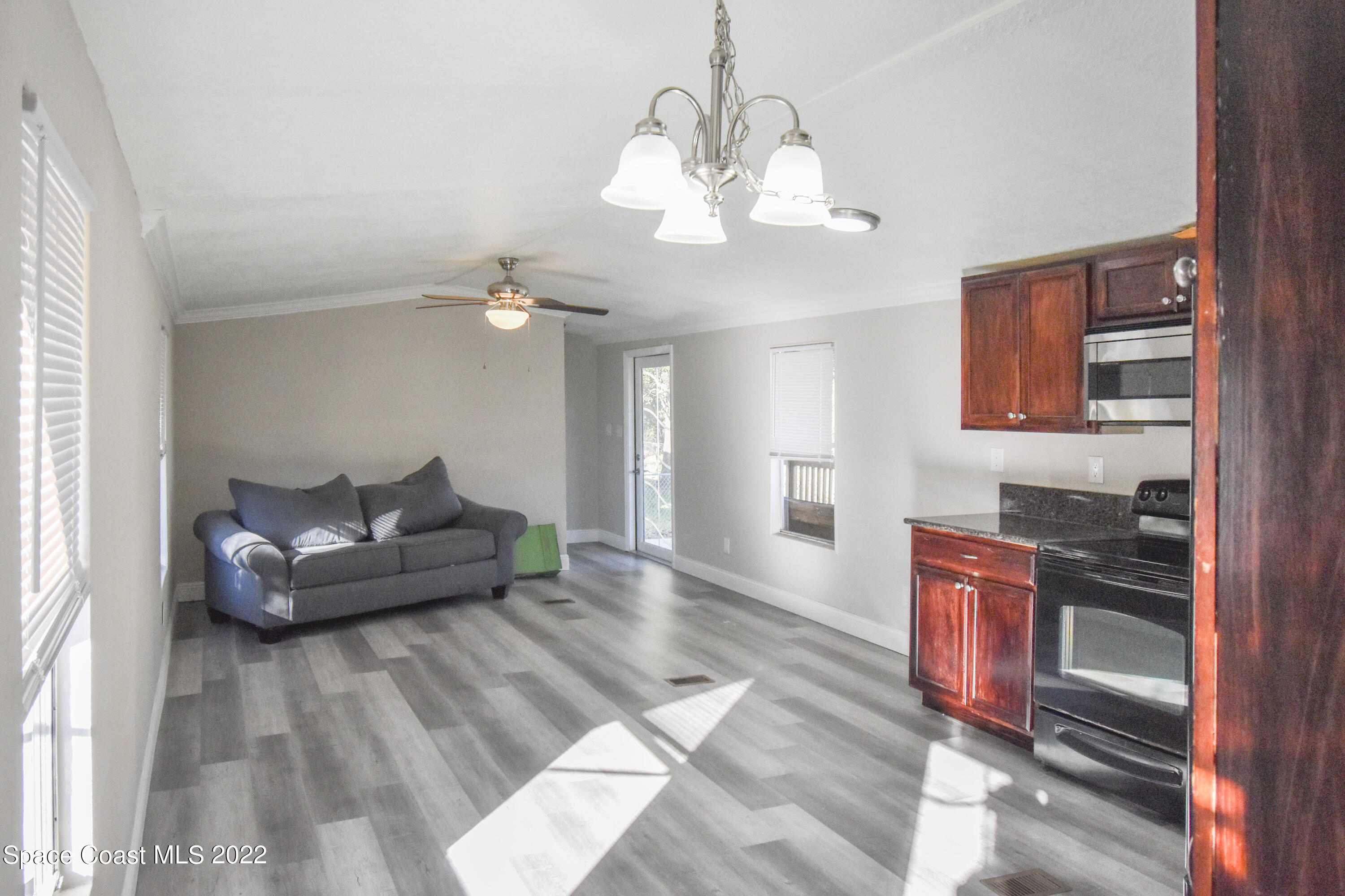 3228 Beacon Road Mims, FL 32754 - Photo 13 of 19 DSC_0037