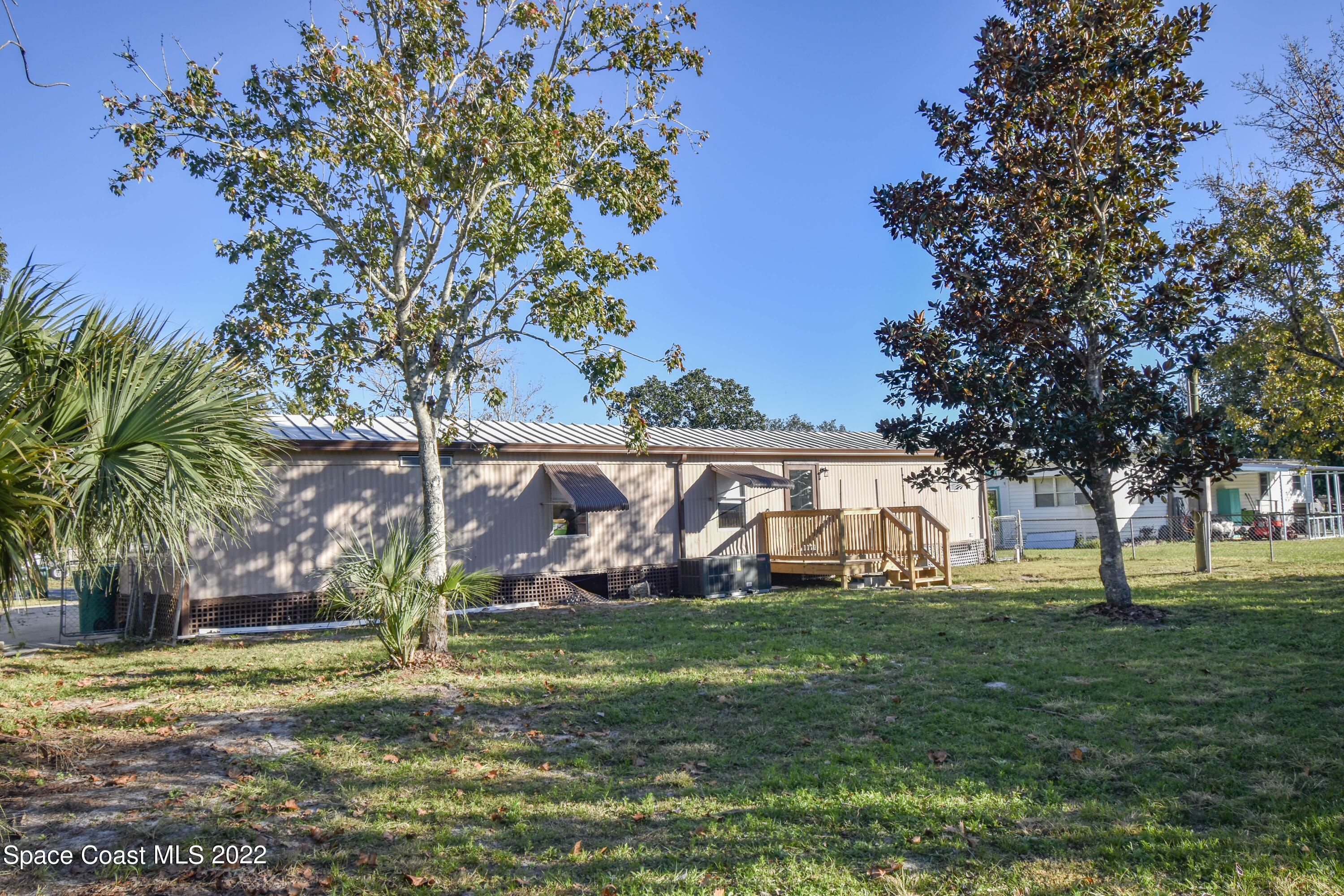 3228 Beacon Road Mims, FL 32754 - Photo 4 of 19 DSC_0028