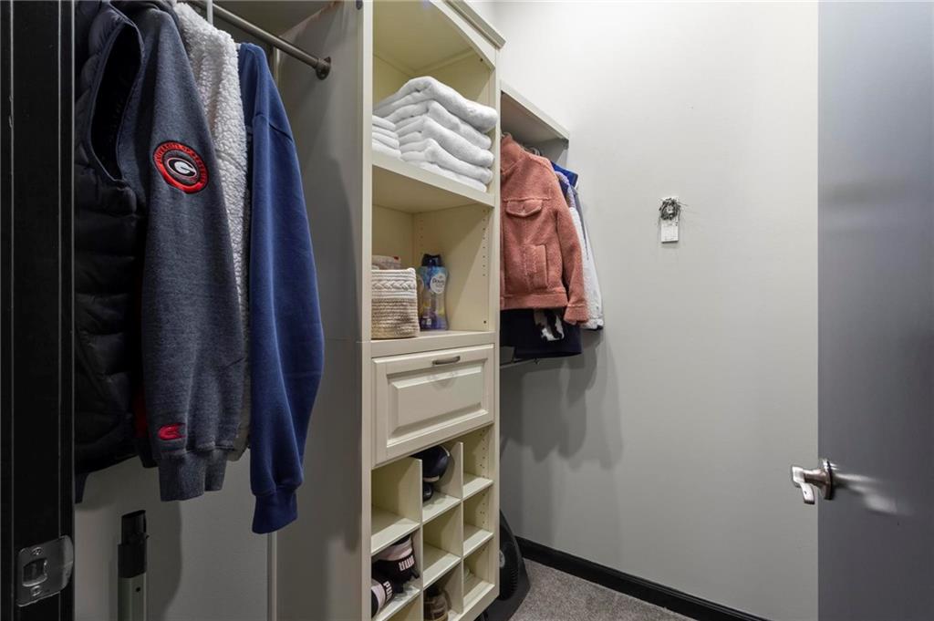 5300 Peachtree Road, Unit 4514 Atlanta, GA 30341 - Photo 18 of 38 a view of walk in closet