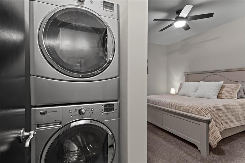 5300 Peachtree Road, Unit 4514 Atlanta, GA 30341 - Photo 20 of 38 a utility room with dryer and washer