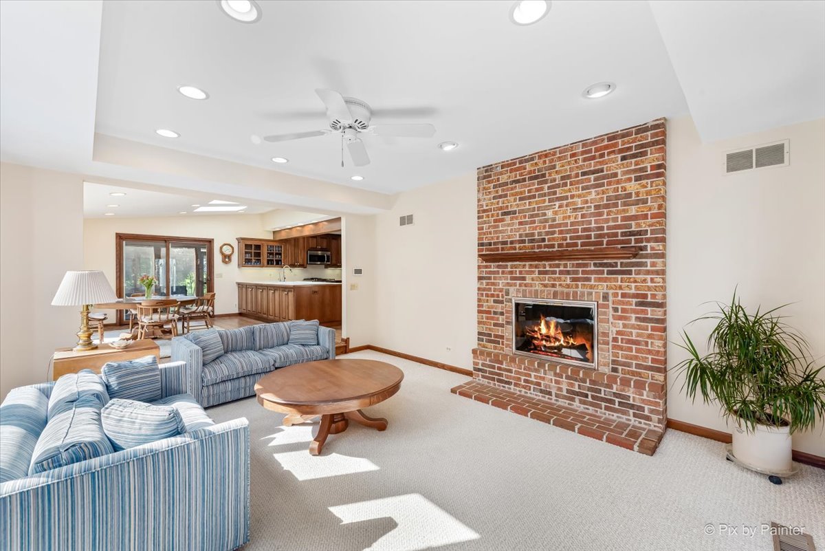 1485 Turkey Trail Inverness, IL 60067 - Photo 14 of 49 Gallery Image 14