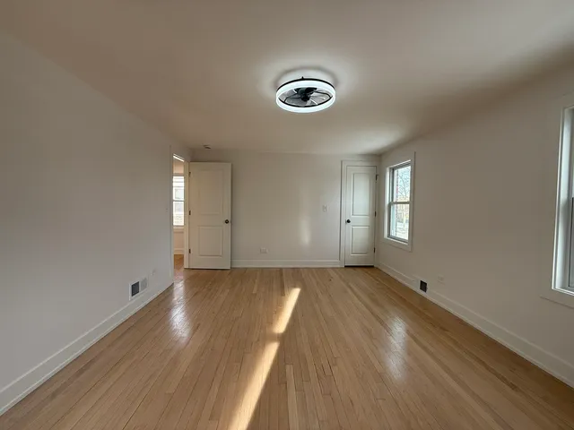 $2,500 | 9304 South Justine Street, Chicago, IL 60620