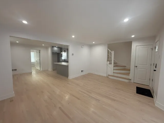 $2,500 | 9304 South Justine Street, Chicago, IL 60620