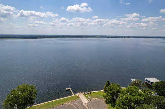 view of backyard and mountain