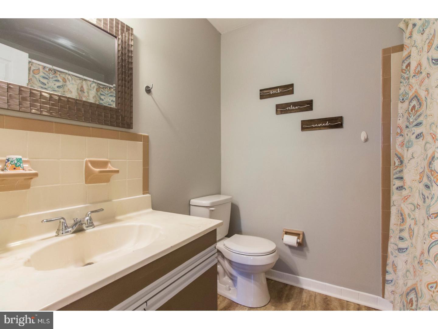 127 Pembroke Court Exton, PA 19341 - Photo 16 of 23 Bathroom