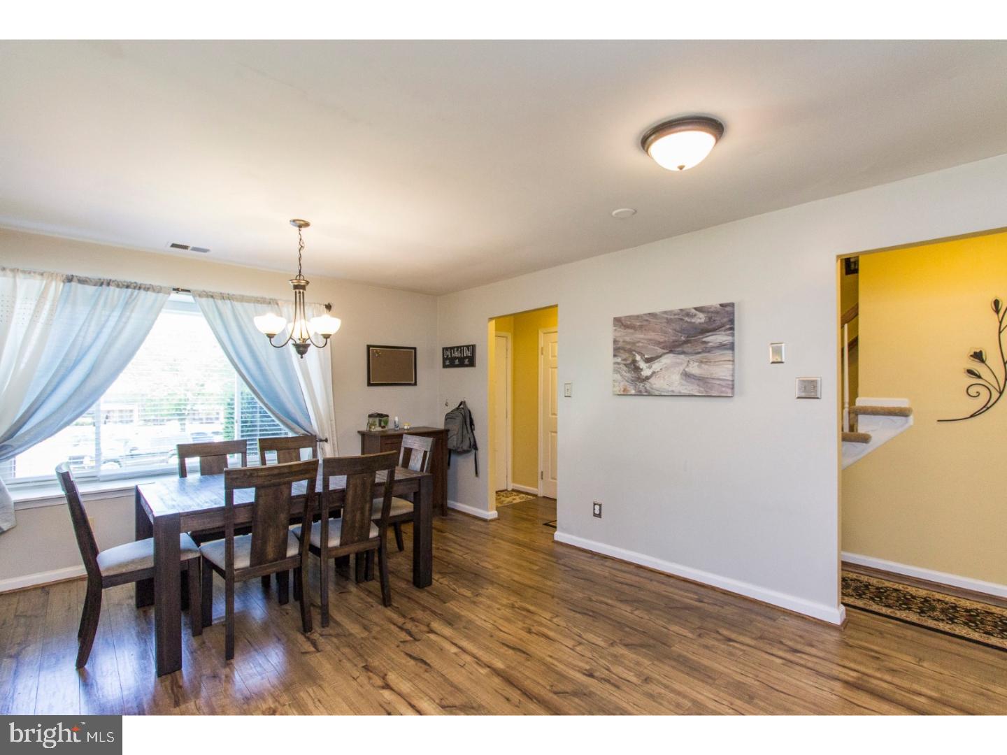 127 Pembroke Court Exton, PA 19341 - Photo 6 of 23 Dining Room