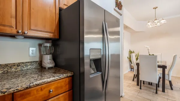 $2,700 | 11737 West Atlantic Boulevard, Unit 621, Coral Springs, FL 33071