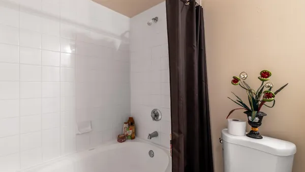 $2,700 | 11737 West Atlantic Boulevard, Unit 621, Coral Springs, FL 33071