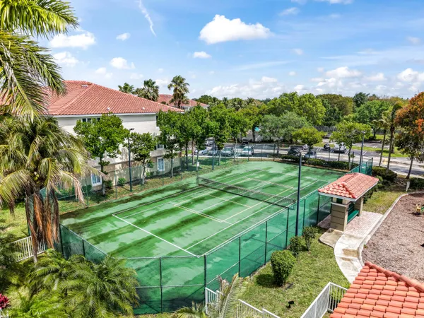 $2,700 | 11737 West Atlantic Boulevard, Unit 621, Coral Springs, FL 33071