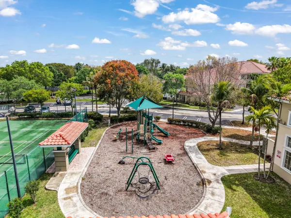 $2,700 | 11737 West Atlantic Boulevard, Unit 621, Coral Springs, FL 33071