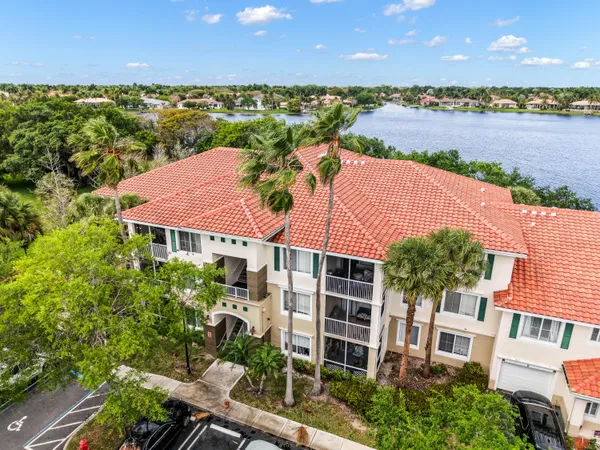 $2,700 | 11737 West Atlantic Boulevard, Unit 621, Coral Springs, FL 33071