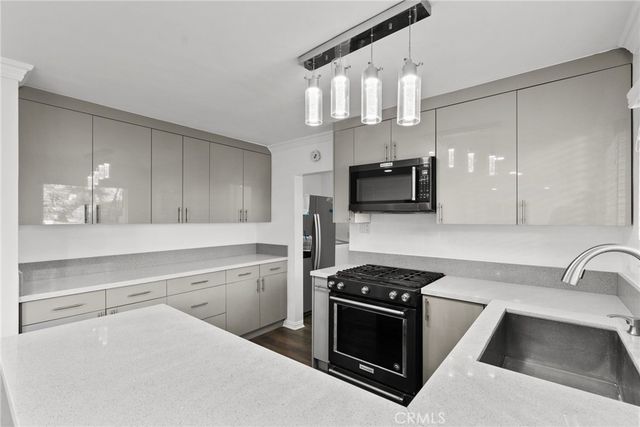 $4,750 | 408 Spencer Street, Unit A, Glendale, CA 91202