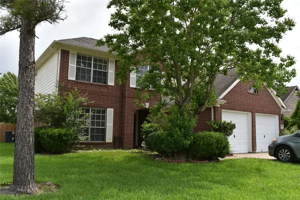 $2,500 | 4903 Lochman Lane, Pearland, TX 77584